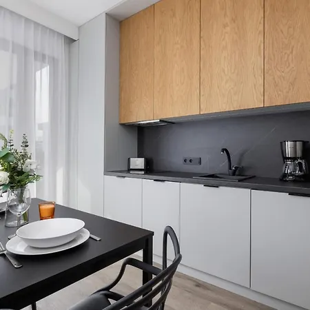 Go Apartments Studio With Balcony Rakowicka Cracow By Noclegi Renters Krakow Exterior photo