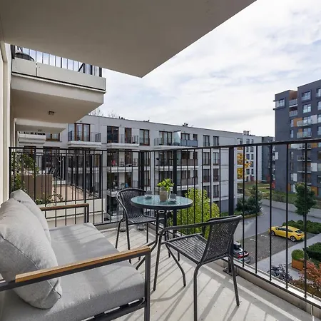 Go Apartments Studio With Balcony Rakowicka Cracow By Noclegi Renters Krakow Exterior photo